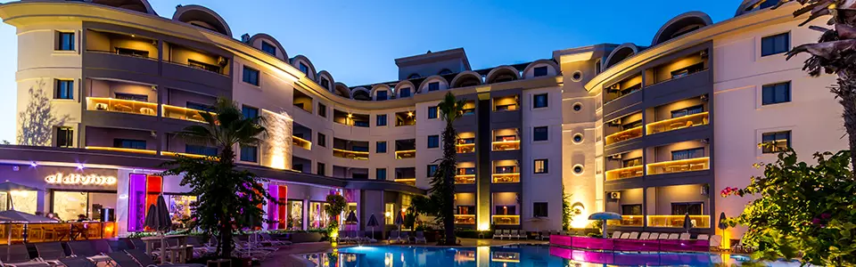 هتل کاسموپولیتن ریزورت هتل کاسموپولیتن ریزورت