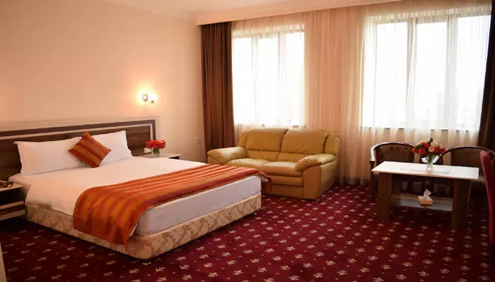 هتل آرتساخ ایروان