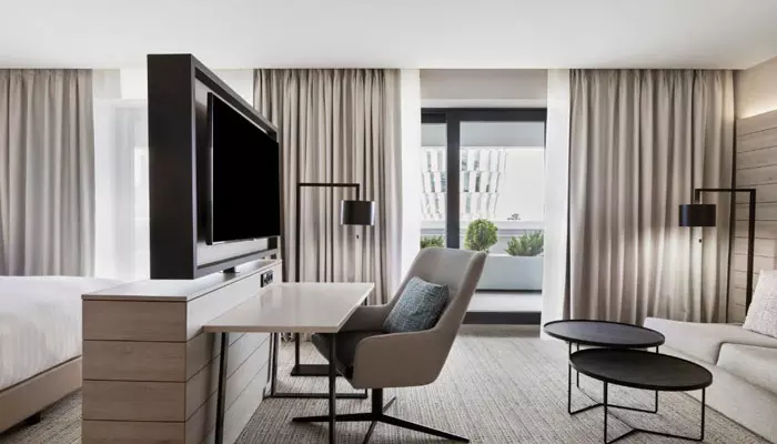 هتل کورتیارد بای ماریوت باتومی