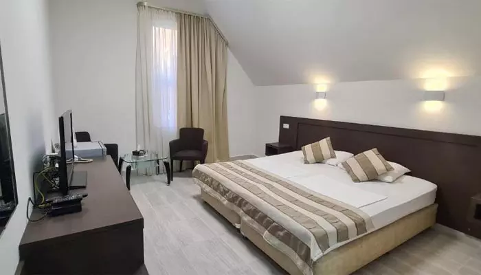 هتل دلوکس ایروان