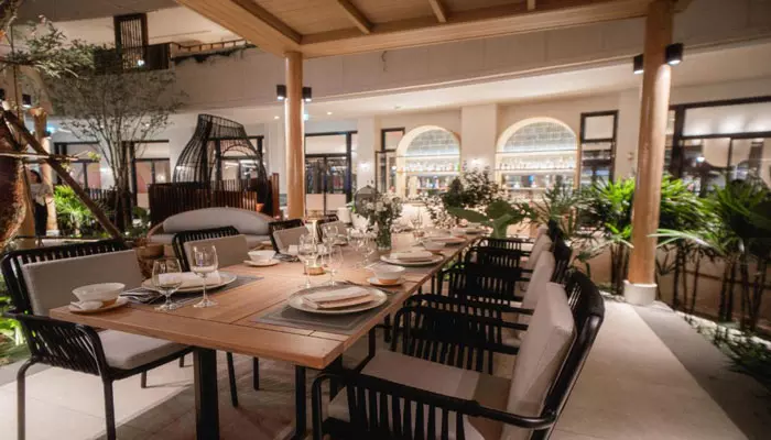 هتل ام سوشیال پاتونگ پوکت