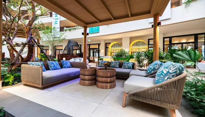 هتل ام سوشیال پاتونگ پوکت