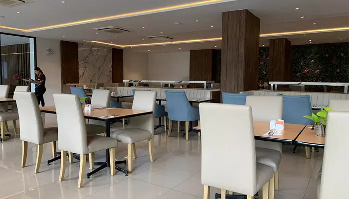 هتل نیو اسکوئر پاتونگ پوکت