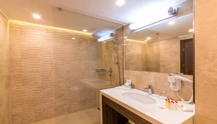 هتل رامادا سوئیتس بای ویندهام ایروان