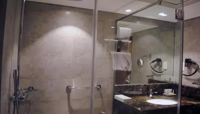 هتل ورسیلز بای ویراس دبی