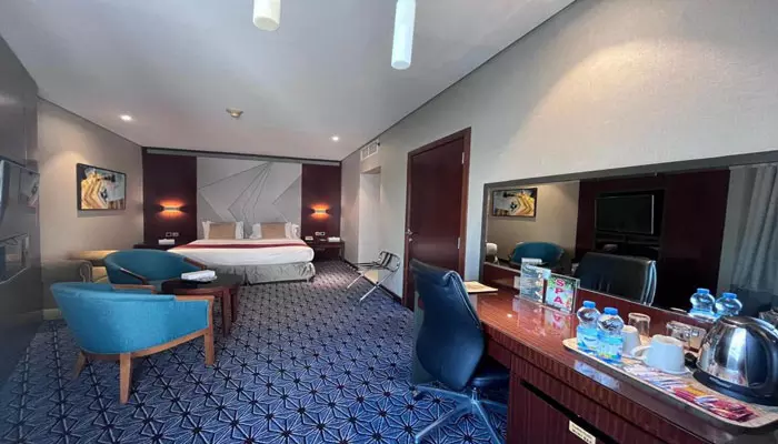 هتل ورسیلز بای ویراس دبی